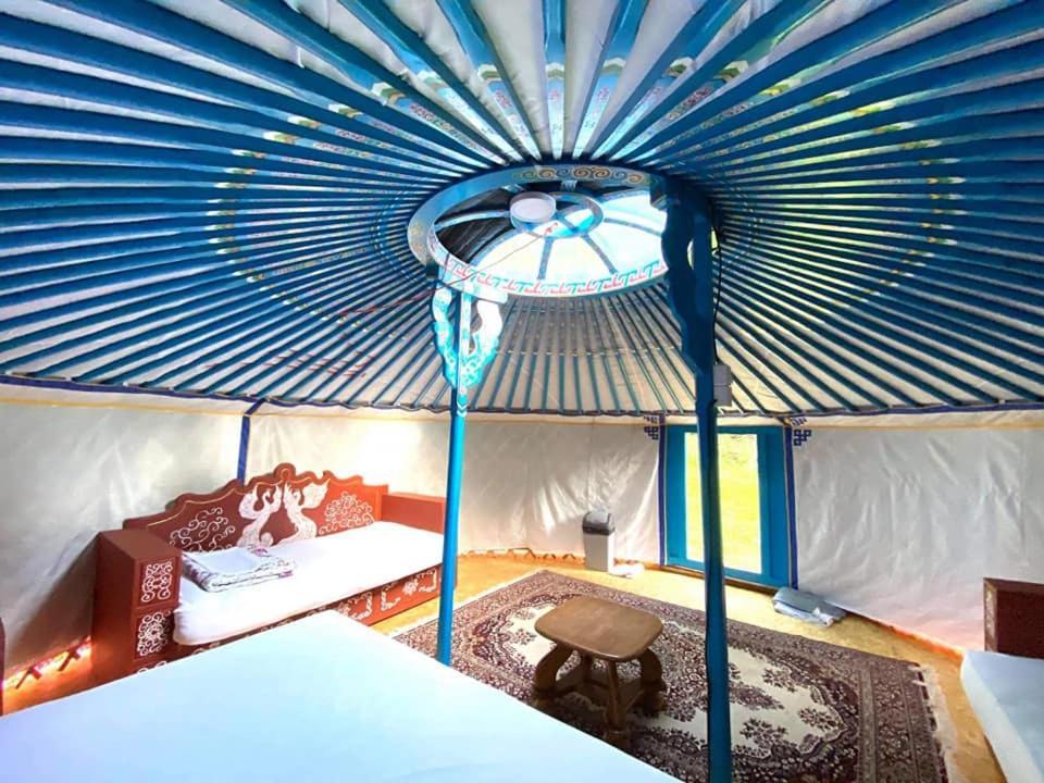 捷克施特恩贝克 Mongolian Yurt Camp酒店 外观 照片